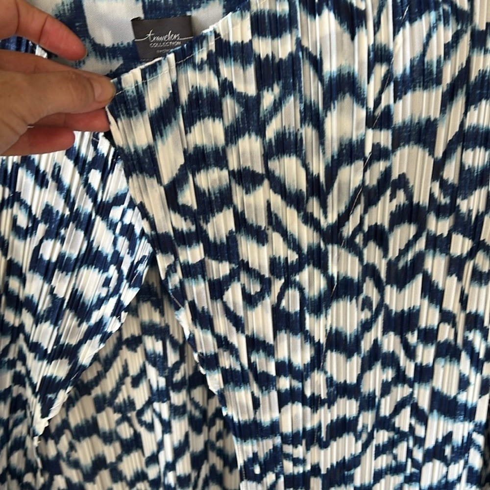 Chico’s Travelers Brushstroke Stripes Pleated Jacket Blue White Coastal Sz L - Picture 5 of 10